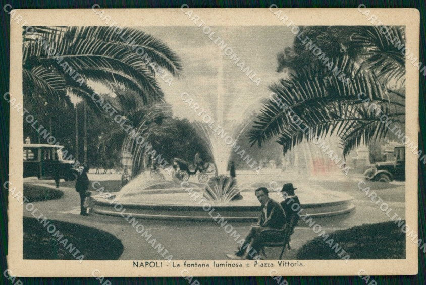 Napoli Città Piazza Vittoria Fontana Luminosa cartolina MX5668 – fronte