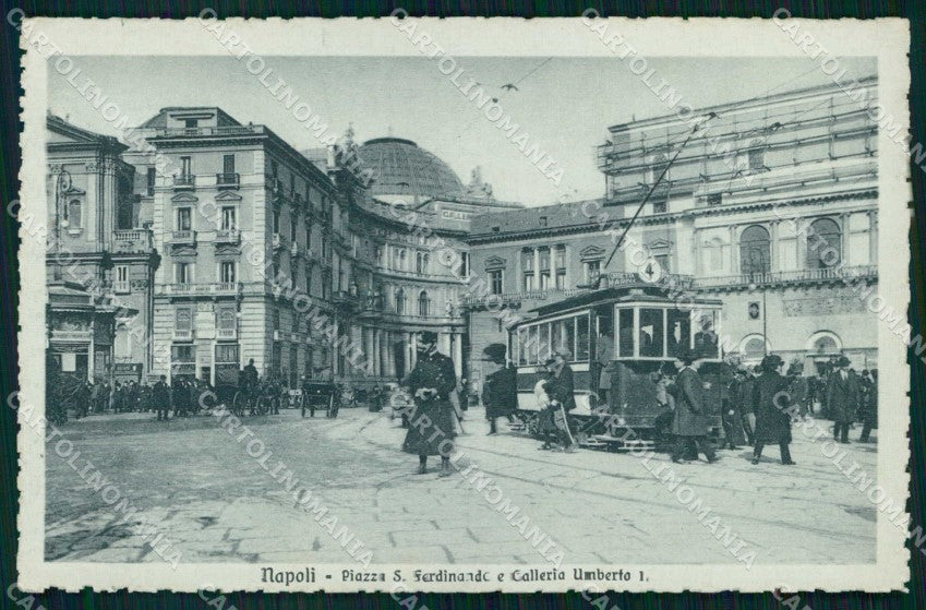 Napoli Città Piazza San Ferdinando Tram Vigile Galleria cartolina MX5695 – fronte