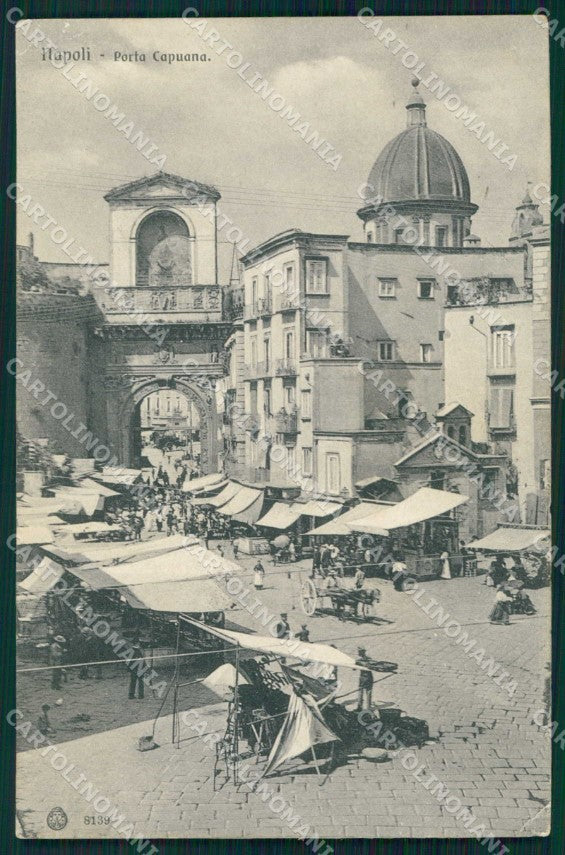 Napoli Città Porta Capuana Mercato Brunner 8139 PIEGHINA cartolina MX6037 – fronte