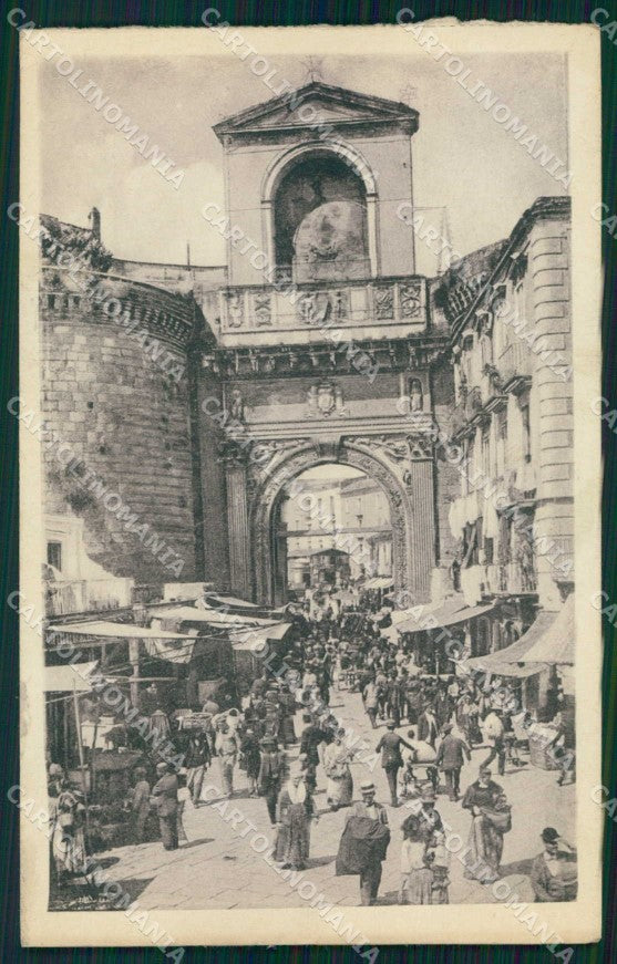 Napoli Città Porta Capuana cartolina MX6051 – fronte