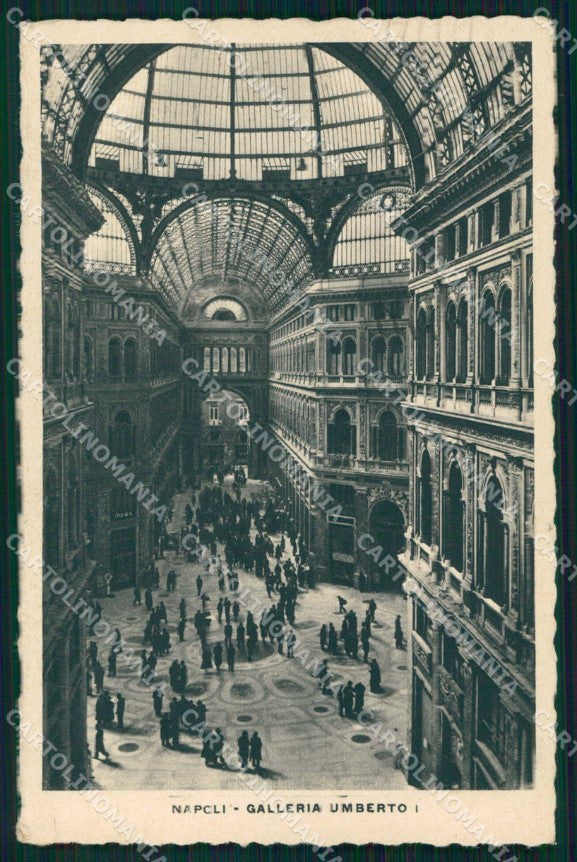 Napoli Città Interno Galleria Umberto I cartolina MX6142 – fronte