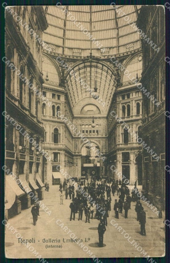 Napoli Città Interno Galleria Umberto I cartolina MX6152 – fronte