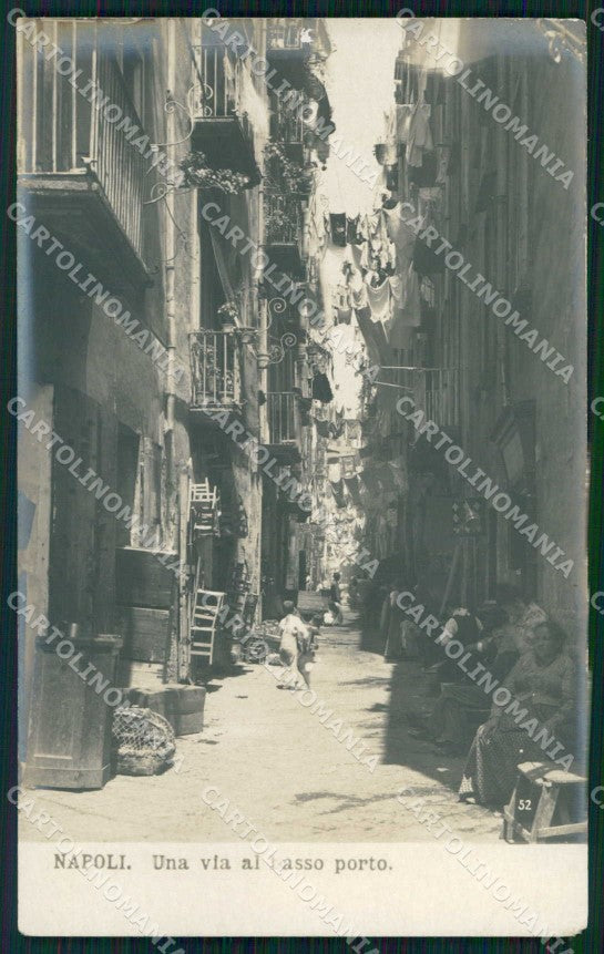 Napoli Città Via Basso Porto NPG Foto ABRASA cartolina MX6227 – fronte