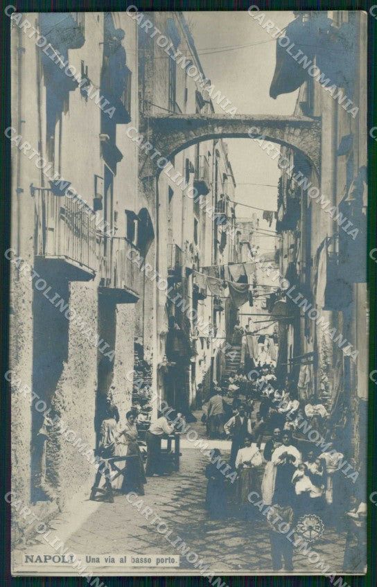 Napoli Città Via Basso Porto NPG Foto cartolina MX6229 – fronte