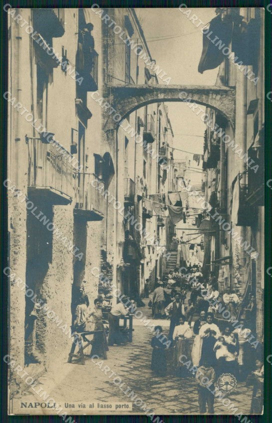 Napoli Città Via Basso Porto NPG Foto cartolina MX6231 – fronte