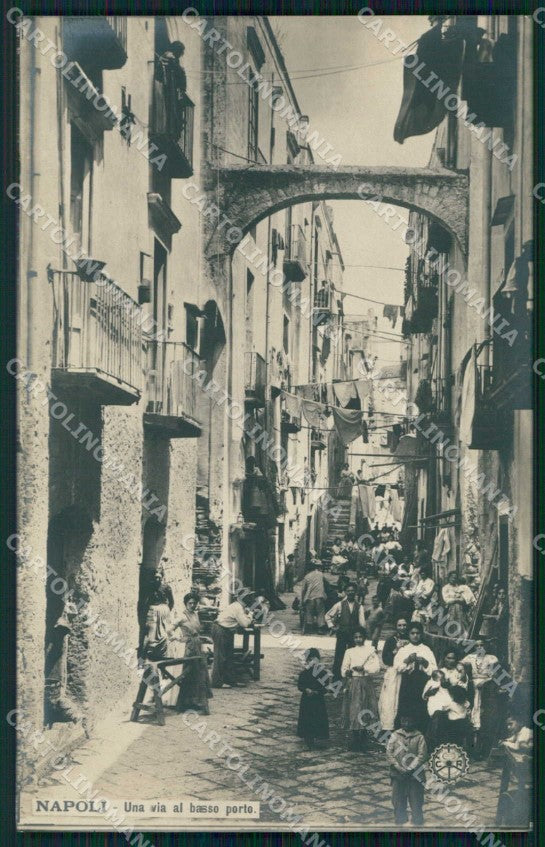 Napoli Città Via Basso Porto NPG Foto cartolina MX6232 – fronte