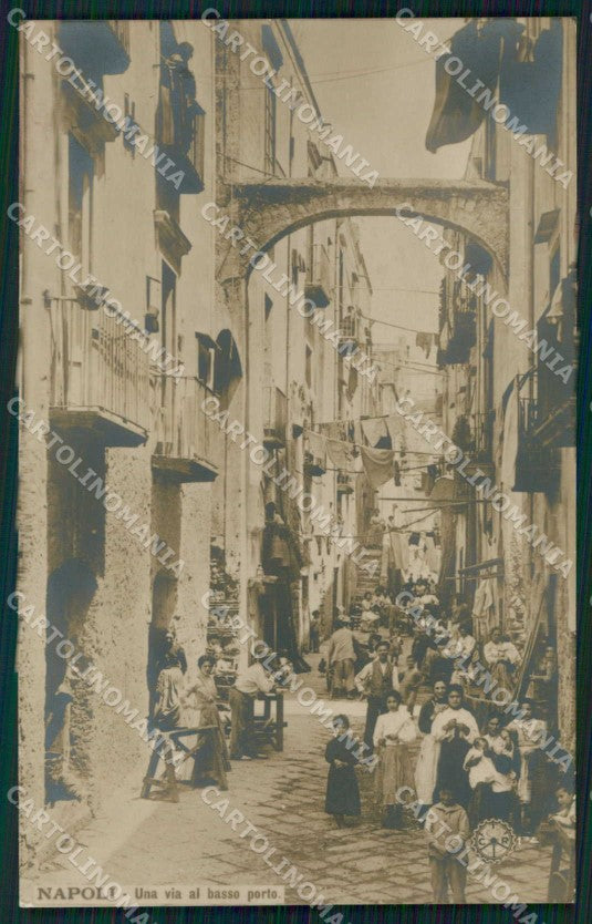 Napoli Città Via Basso Porto NPG Foto cartolina MX6234 – fronte