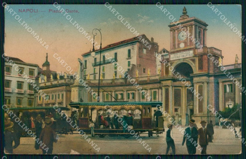 Napoli Città Piazza Dante Tram PIEGA cartolina MX6302 – fronte