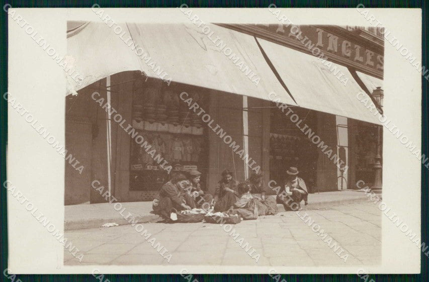 Napoli Città Negozio Vestiti Mestieri Foto ABRASA cartolina MX6742 – fronte
