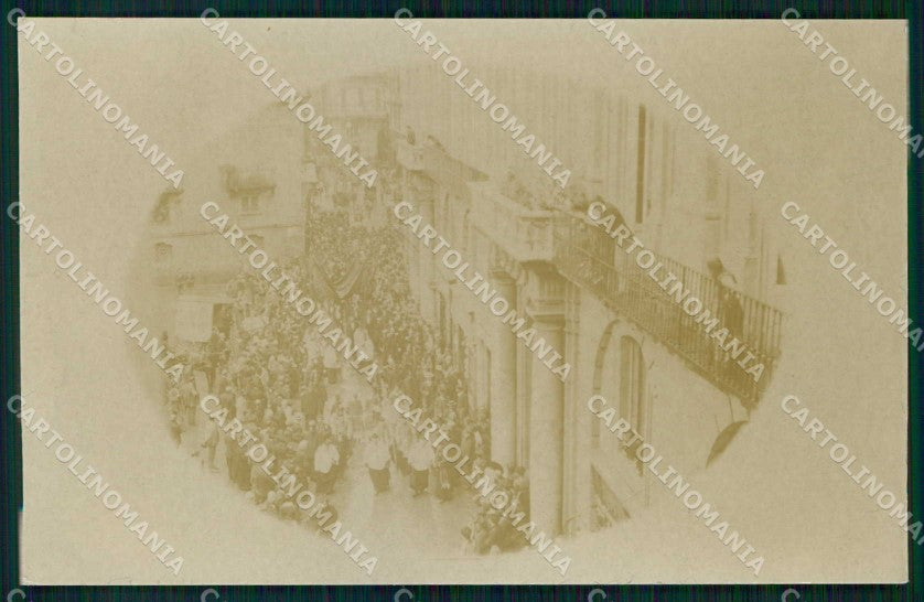 Napoli Città Piazza Plebiscito Palazzo Reale Processione Foto cartolina MX6771 – fronte
