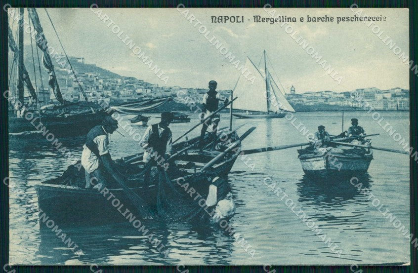 Napoli Città Mergellina Barche Peschereccie Mestieri cartolina MX6824 – fronte
