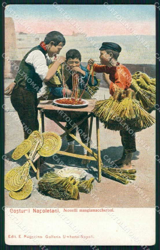Napoli Città Costumi Monelli Mangia Maccheroni Ragozino 2780 cartolina MX7373 – fronte