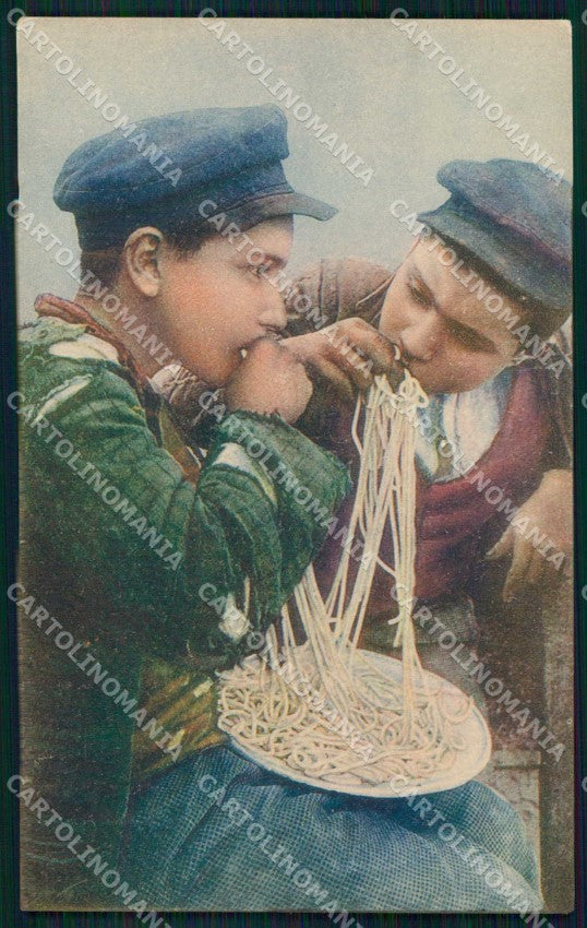Napoli Città Costumi Maccheroni Appetitosi Scugnizzi cartolina MX7771 – fronte