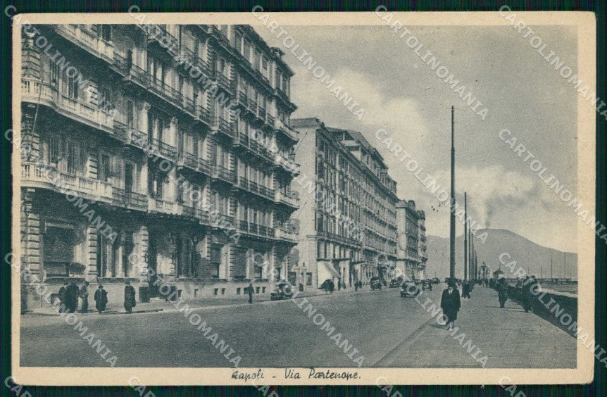 Napoli Città Via Partenope Vesuvio cartolina MX7930 – fronte