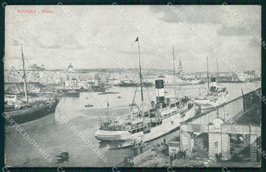 Napoli Città Porto con Barche cartolina MX7936 – fronte