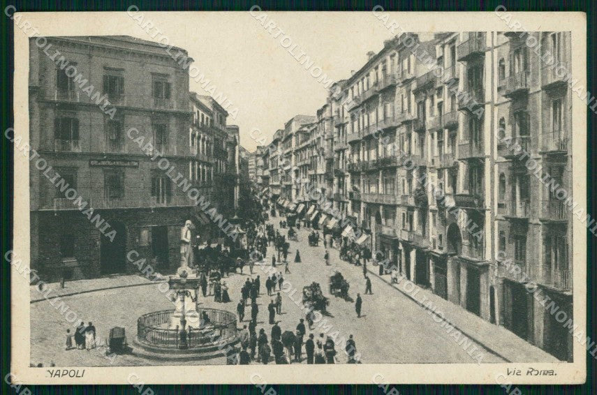 Napoli Città Via Roma cartolina MX7947 – fronte