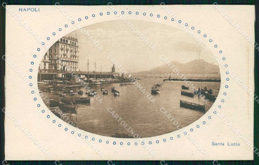 Napoli Città Santa Lucia Barche Vesuvio cartolina MX7982 – fronte