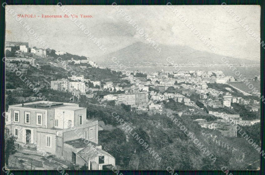 Napoli Città Veduta da Via Tasso Vesuvio cartolina MX8215 – fronte