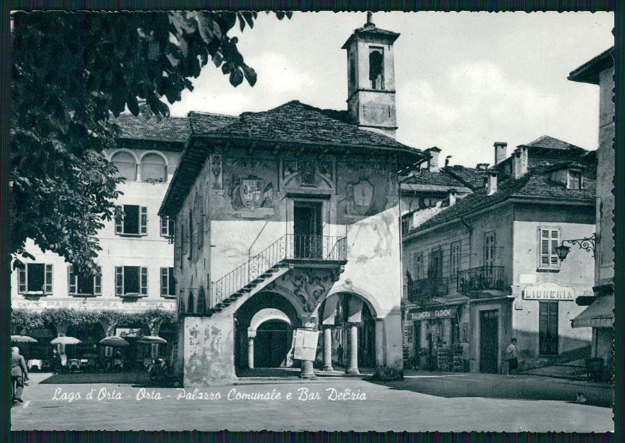 Novara Orta Palazzo Comunle Foto FG cartolina MZ0441 – fronte