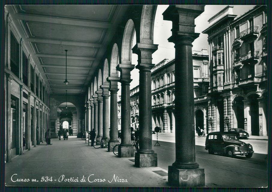 Cuneo città Portici Corso Nizza Auto Foto FG cartolina MZ0700 – fronte