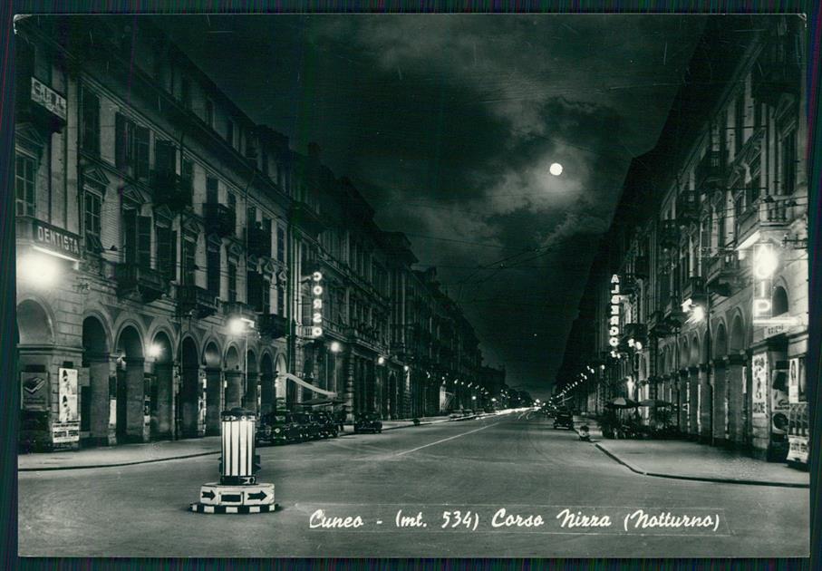 Cuneo città Corso Nizza Chiaro di Luna Auto Foto FG cartolina MZ0707 – fronte