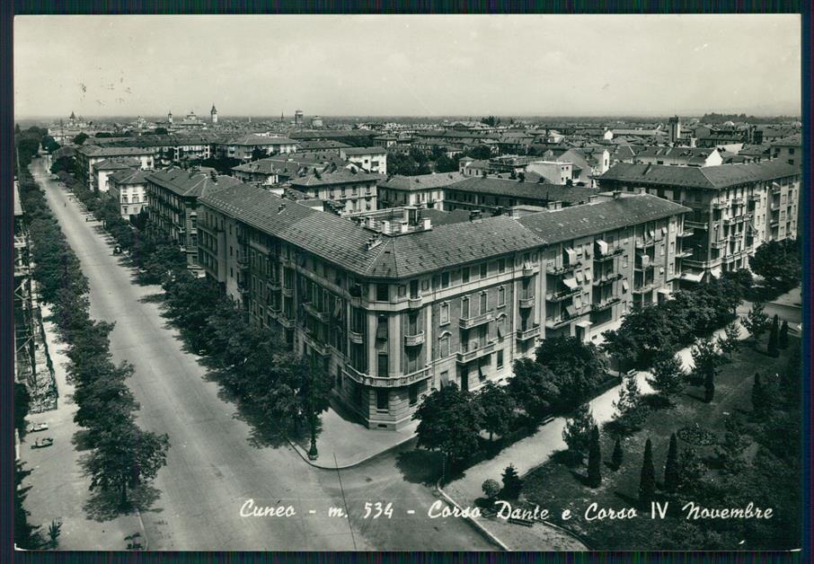 Cuneo città Corso Dante PIEGATA Foto FG cartolina MZ0767 – fronte