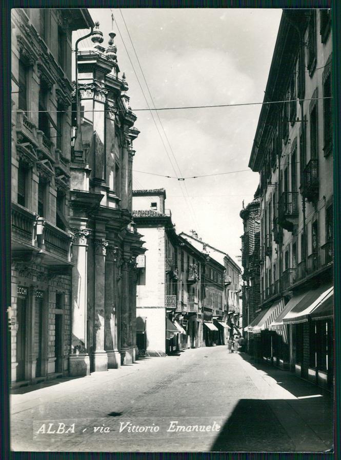 Cuneo Alba Via Vittorio Emanuele Foto FG cartolina MZ1067 – fronte