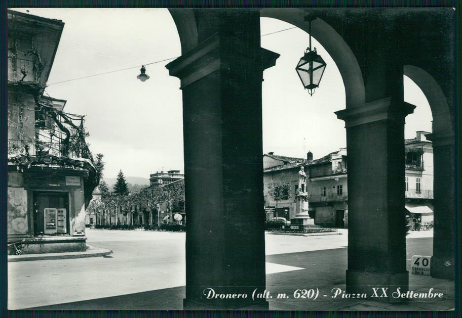 Cuneo Dronero Piazza XX Settembre Foto FG cartolina MZ1191 – fronte