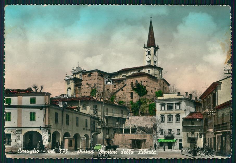Cuneo Caraglio Piazza Martiri della Libertà Foto FG cartolina MZ1289 – fronte