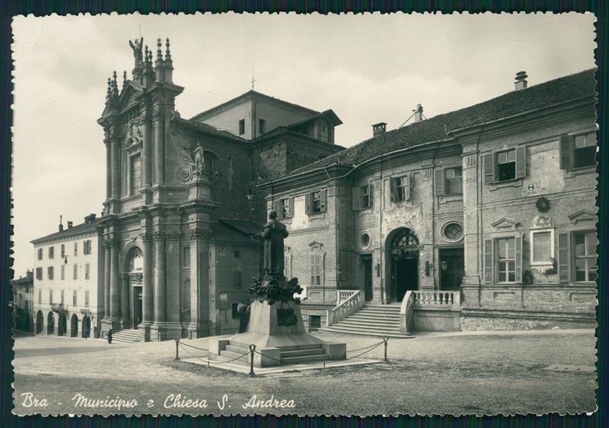 Cuneo Bra Municipio Chiesa Sant'Andrea Foto FG cartolina MZ1550 – fronte