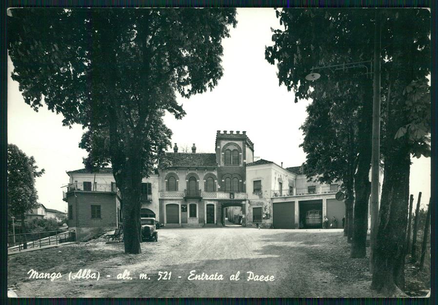 Cuneo Mango Auto Foto FG cartolina MZ1865 – fronte