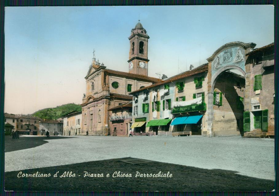 Cuneo Corneliano d'Alba Chiesa Parrocchiale Foto FG cartolina MZ2019 – fronte