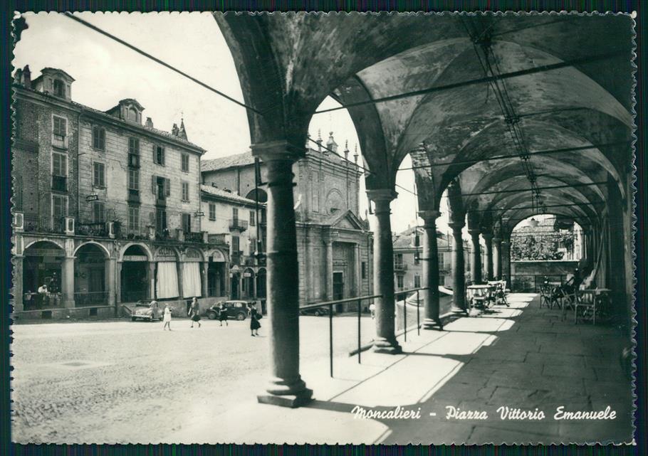 Torino Moncalieri Piazza Vittorio Emanuele PIEGHINA Foto FG cartolina MZ2216 – fronte