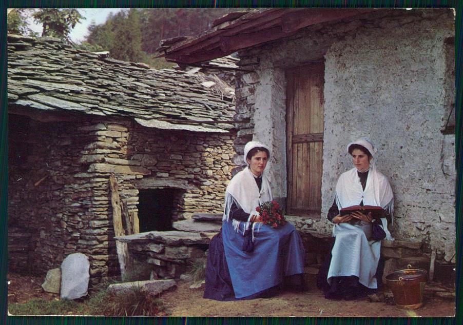 Torino Costume Valdese Luserna San Giovanni Foto FG cartolina MZ2302 – fronte