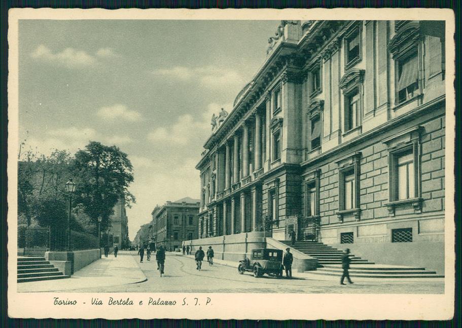 Torino città Via Bertola Palazzo Sip Auto FG cartolina MZ2424 – fronte