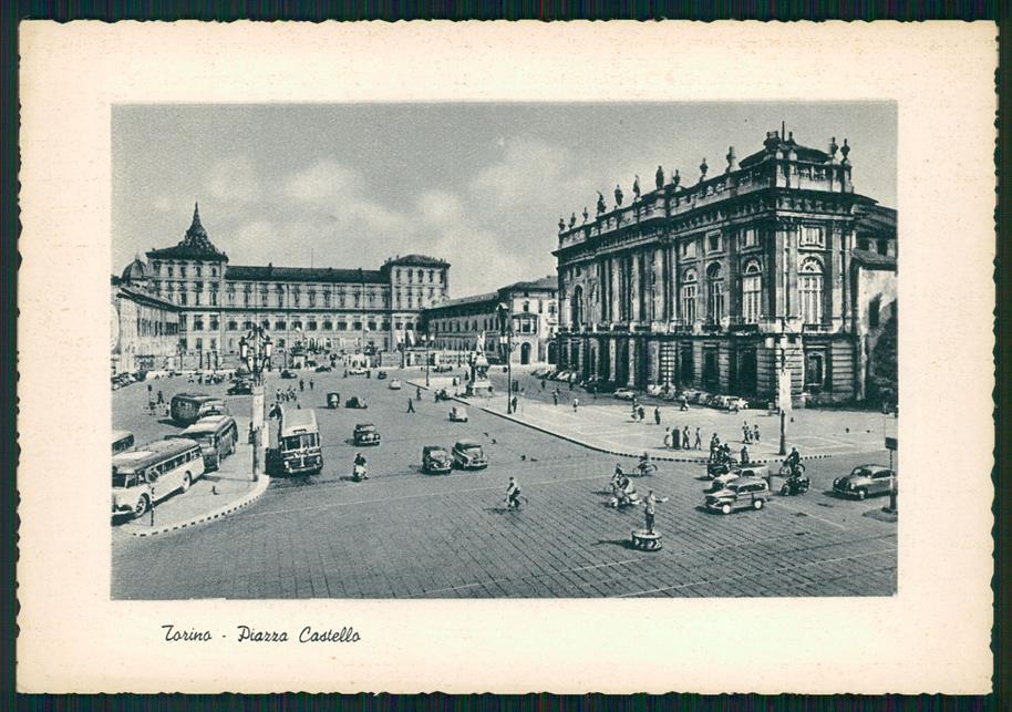 Torino città Piazza Castello Corriera Auto FG cartolina MZ2494 – fronte