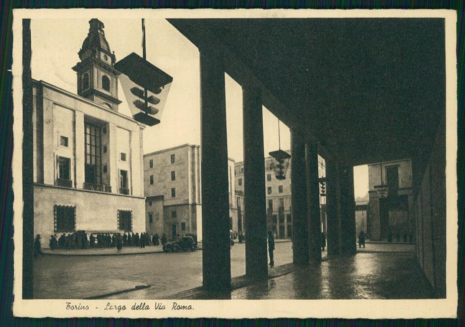 Torino città Largo della Via Roma FG cartolina MZ2809 – fronte