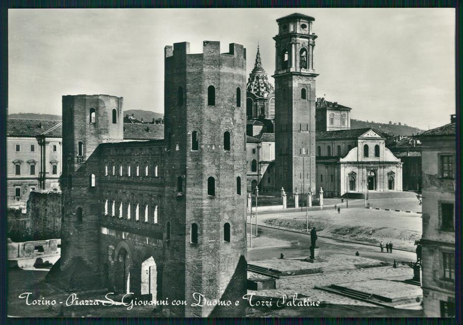 Torino città Piazza San Giovanni Duomo Torri Palatine Foto FG cartolina MZ2996 – fronte