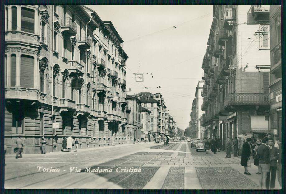 Torino città Via Madama Cristina Foto FG cartolina MZ3071 – fronte