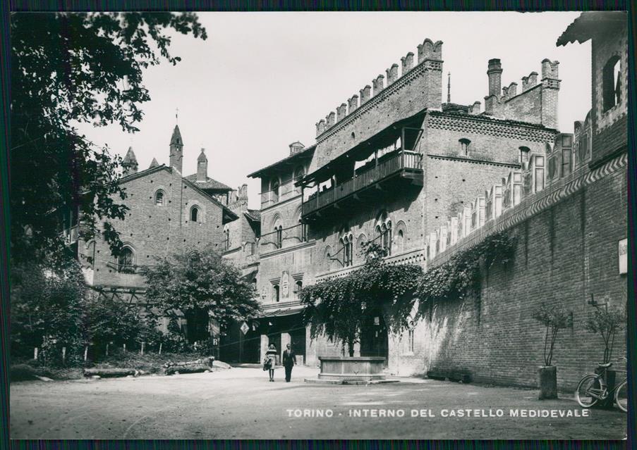 Torino città Castello Medioevale Foto FG cartolina MZ3191 – fronte