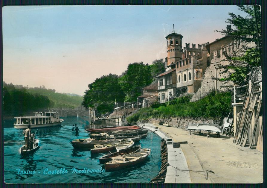 Torino città Castello Medioevale Barche Foto FG cartolina MZ3194 – fronte