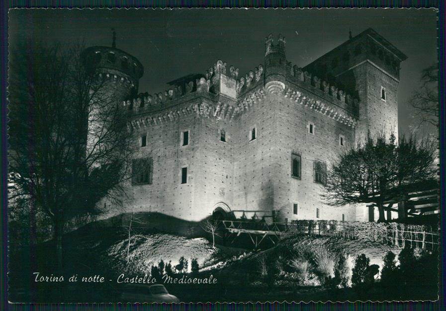 Torino città Castello Medioevale Foto FG cartolina MZ3198 – fronte