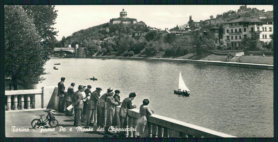 Torino città Il Po Monte Cappuccini Barca Mini Foto FG cartolina MZ3217 – fronte