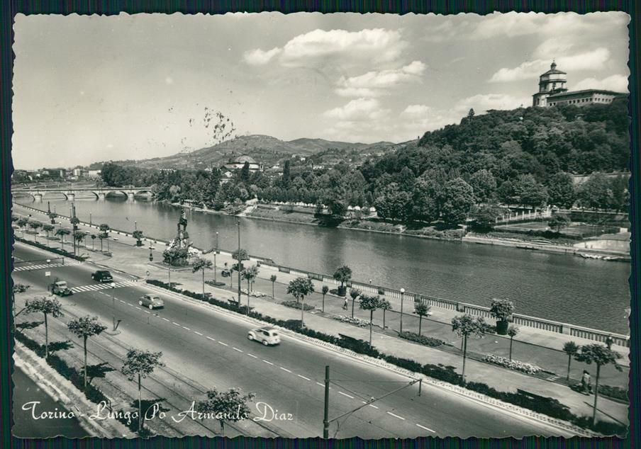 Torino città Lungo Po Armando Diaz Auto Foto FG cartolina MZ3219 – fronte