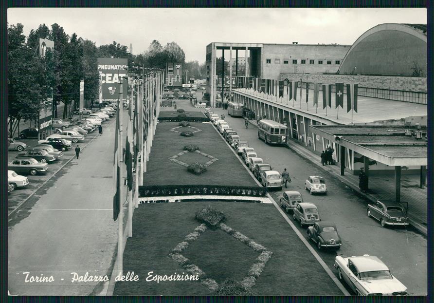 Torino città Palazzo Esposizioni Auto Foto FG cartolina MZ3240 – fronte