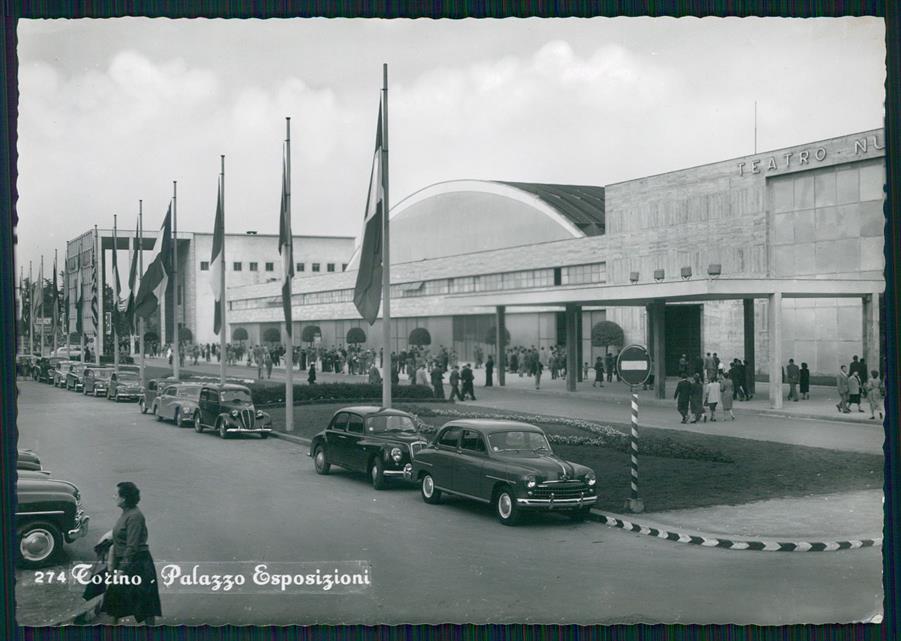 Torino città Palazzo Esposizioni Auto Foto FG cartolina MZ3241 – fronte
