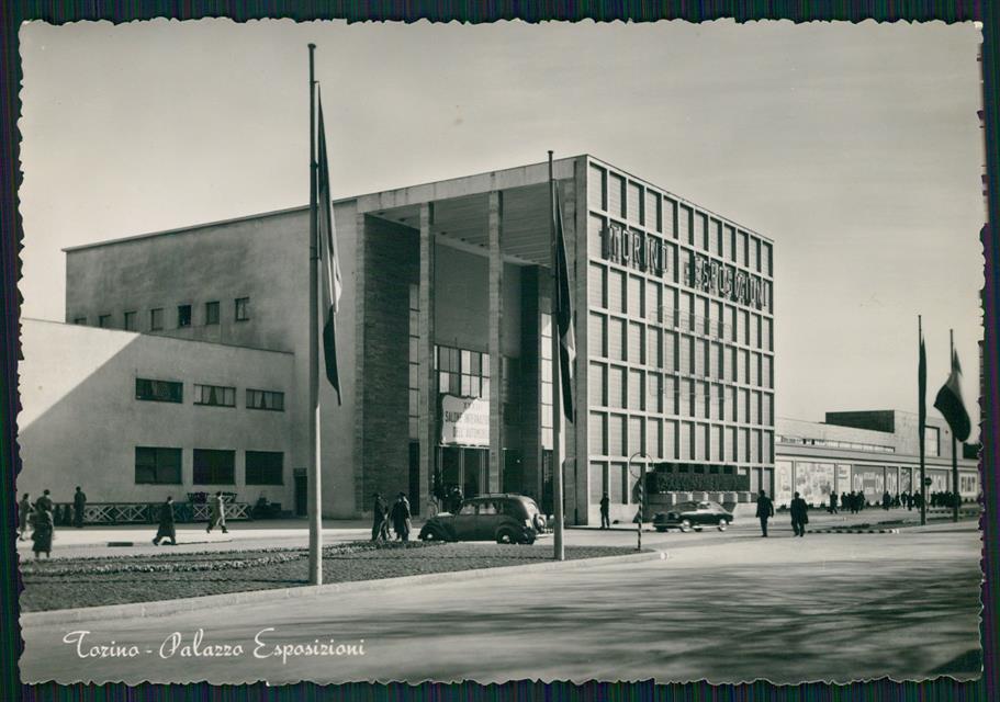 Torino città Palazzo Esposizioni Auto Foto FG cartolina MZ3245 – fronte