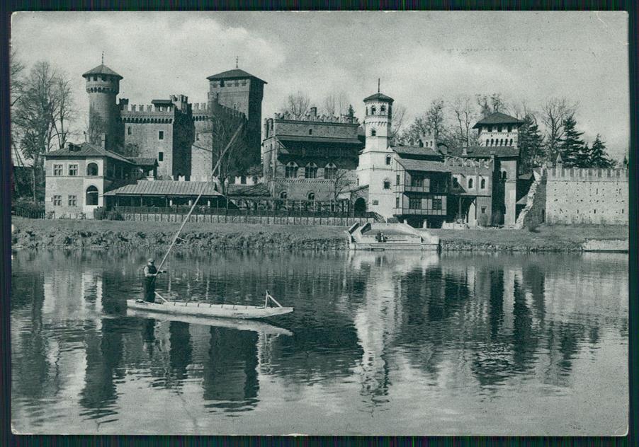 Torino città Castello Medioevale PIEGHINA FG cartolina MZ3315 – fronte