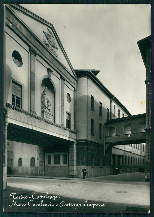 Torino città Cottolengo PIEGHE Foto FG cartolina MZ3690 – fronte