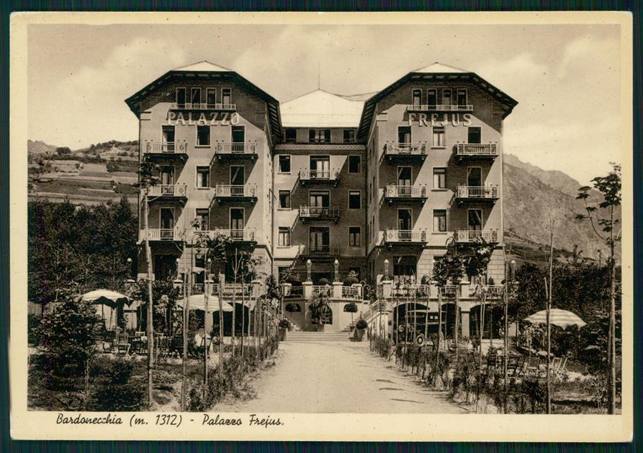 Torino Bardonecchia Palazzo Frejus PIEGHINE Foto FG cartolina MZ3913 – fronte